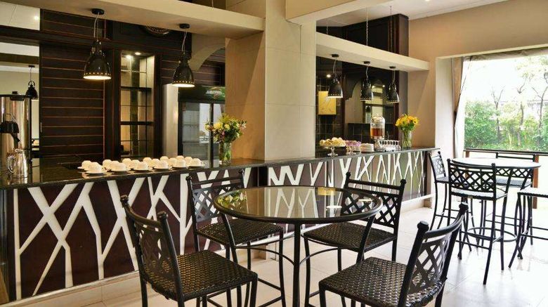 <b>BON Hotel Empangeni Restaurant</b>. Images powered by <a href="https://iceportal.shijigroup.com/" title="IcePortal" target="_blank">IcePortal</a>.