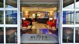 <b>BON Hotel Empangeni Lobby</b>. Images powered by <a href="https://iceportal.shijigroup.com/" title="IcePortal" target="_blank">IcePortal</a>.