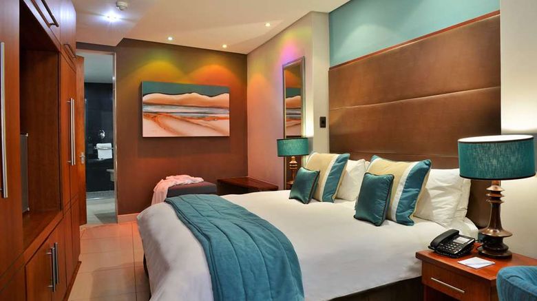 <b>BON Hotel Waterfront Richards Bay Suite</b>. Images powered by <a href="https://iceportal.shijigroup.com/" title="IcePortal" target="_blank">IcePortal</a>.