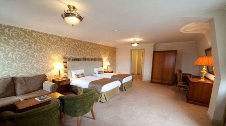 Bracken Court Hotel Room