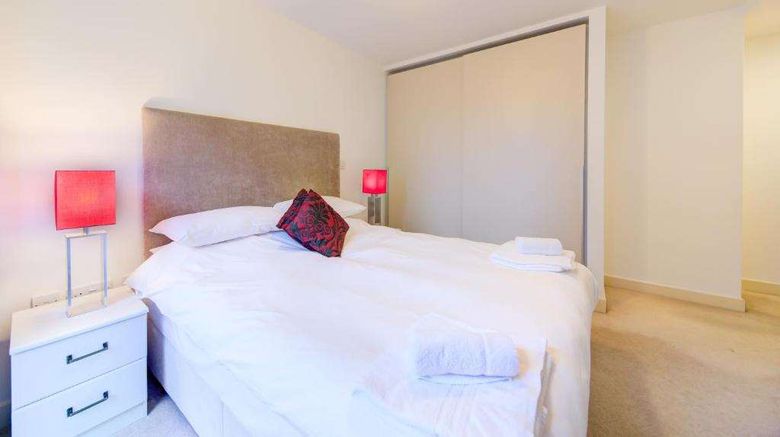 Cleyro Apts Finzels Reach Room. Images powered by <a href="https://iceportal.shijigroup.com" target="_blank" rel="noopener">Ice Portal</a>.