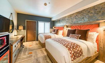 Hotel Lexen - Newhall Near Six Flags