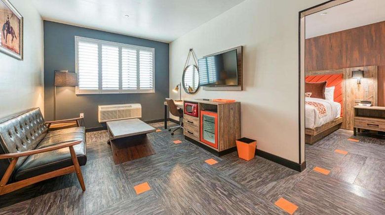 <b>Hotel Lexen Newhall Room</b>. Images powered by <a href="https://iceportal.shijigroup.com/" title="IcePortal" target="_blank">IcePortal</a>.