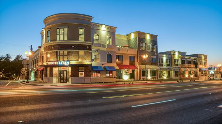 Hotel Lexen - Newhall Near Six Flags Exterior