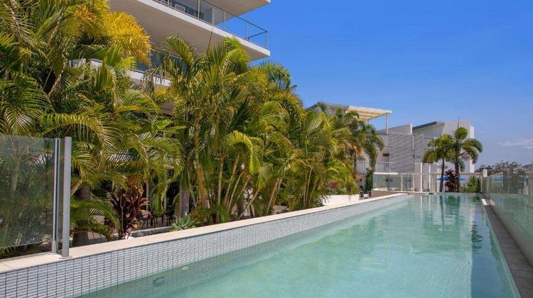 m1 Resort Maroochydore Pool