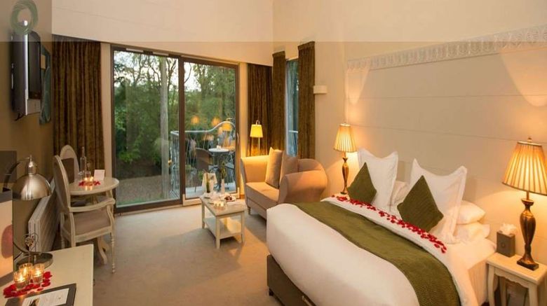<b>Monart Destination Spa Room</b>. Images powered by <a href="https://iceportal.shijigroup.com/" title="IcePortal" target="_blank">IcePortal</a>.