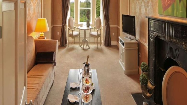 <b>Monart Destination Spa Room</b>. Images powered by <a href="https://iceportal.shijigroup.com/" title="IcePortal" target="_blank">IcePortal</a>.