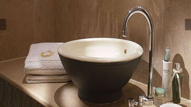 <b>Monart Destination Spa Room</b>. Images powered by <a href="https://iceportal.shijigroup.com/" title="IcePortal" target="_blank">IcePortal</a>.