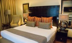 Mount Meru Hotel