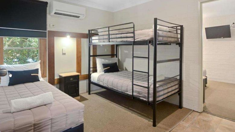 <b>Pleasant Way River Lodge Room</b>. Images powered by <a href="https://iceportal.shijigroup.com/" title="IcePortal" target="_blank">IcePortal</a>.