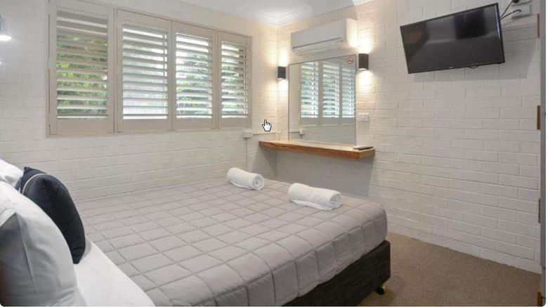 <b>Pleasant Way River Lodge Room</b>. Images powered by <a href="https://iceportal.shijigroup.com/" title="IcePortal" target="_blank">IcePortal</a>.