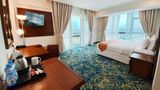 <b>Sur Grand Hotel Room</b>. Images powered by <a href="https://iceportal.shijigroup.com/" title="IcePortal" target="_blank">IcePortal</a>.