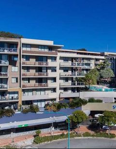 Swell Resort Burleigh Beach