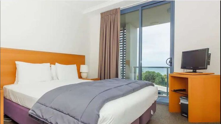 Swell Resort Burleigh Beach Room