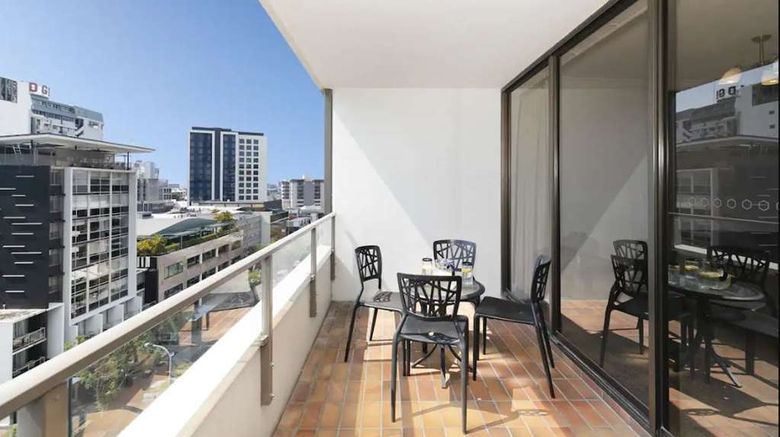 <b>Astor Apartments Room</b>. Images powered by <a href="https://iceportal.shijigroup.com/" title="IcePortal" target="_blank">IcePortal</a>.