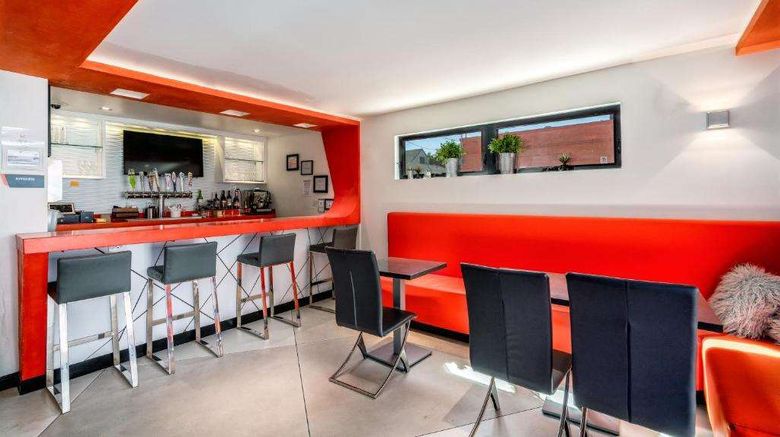 <b>The Moment Hotel Restaurant</b>. Images powered by <a href="https://iceportal.shijigroup.com/" title="IcePortal" target="_blank">IcePortal</a>.