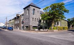 The Twelve Hotel