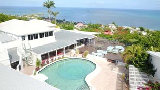 Tradewinds Hotel