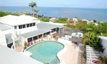 Tradewinds Hotel