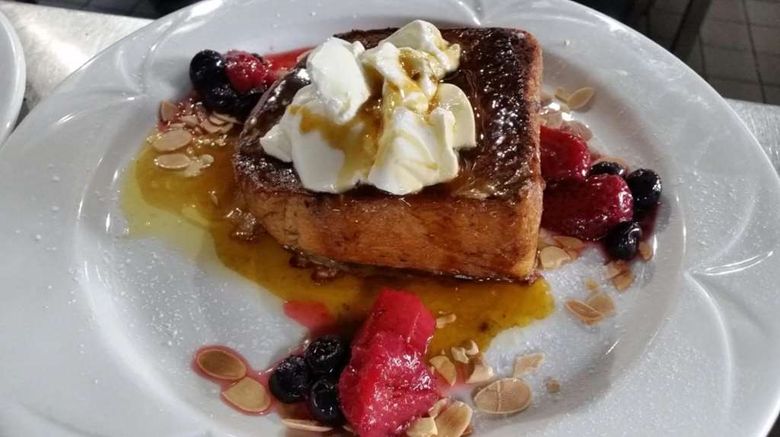 <b>Tradewinds Hotel Restaurant</b>. Images powered by <a href="https://iceportal.shijigroup.com/" title="IcePortal" target="_blank">IcePortal</a>.
