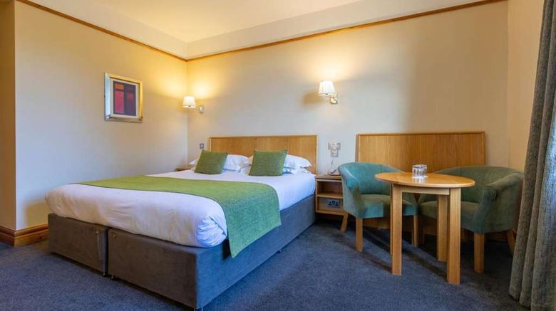 <b>Tullamore Court Hotel Room</b>. Images powered by <a href="https://iceportal.shijigroup.com/" title="IcePortal" target="_blank">IcePortal</a>.