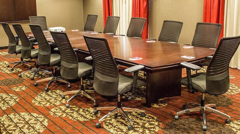 <b>Teddy's Residential Suites Meeting</b>. Images powered by <a href="https://iceportal.shijigroup.com/" title="IcePortal" target="_blank">IcePortal</a>.