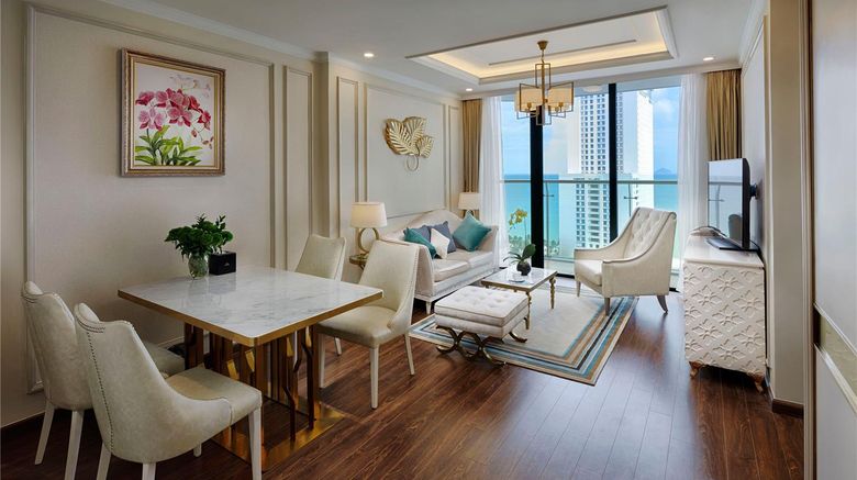 <b>Melia Vinpearl Nha Trang Empire Room</b>. Images powered by <a href="https://iceportal.shijigroup.com/" title="IcePortal" target="_blank">IcePortal</a>.
