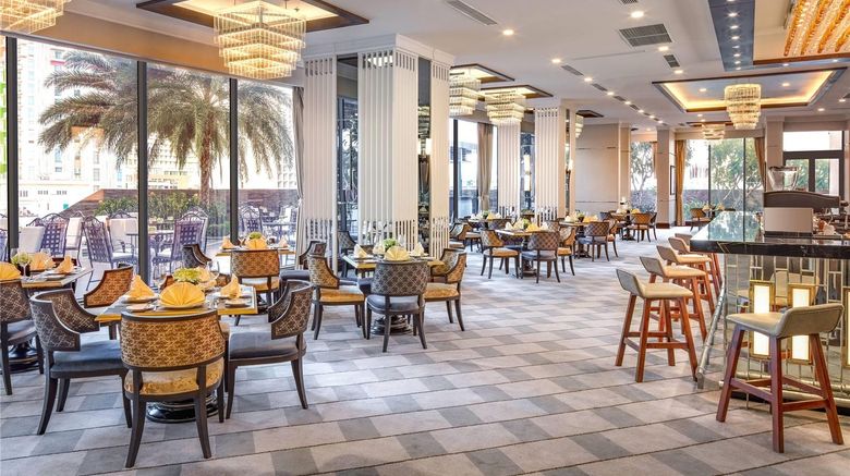 <b>Melia Vinpearl Nha Trang Empire Restaurant</b>. Images powered by <a href="https://iceportal.shijigroup.com/" title="IcePortal" target="_blank">IcePortal</a>.