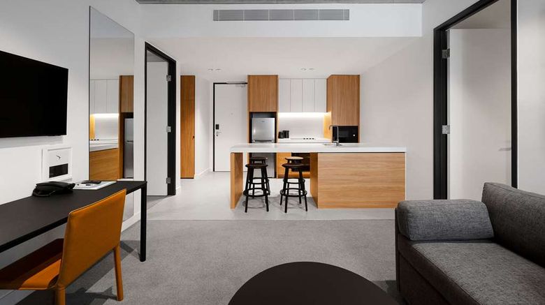 <b>Nesuto Apartment Hotel Docklands Room</b>. Images powered by <a href="https://iceportal.shijigroup.com/" title="IcePortal" target="_blank">IcePortal</a>.