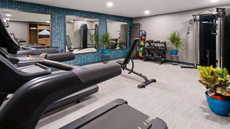 <b>La Quinta Inn & Suites Memphis I-240 Health</b>. Images powered by <a href="https://iceportal.shijigroup.com/" title="IcePortal" target="_blank">IcePortal</a>.