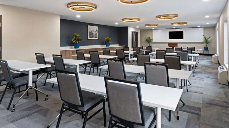 La Quinta Inn & Suites Memphis I-240 Meeting