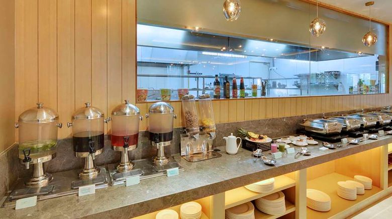 <b>Clarion Hotel Bangalore Restaurant</b>. Images powered by <a href="https://iceportal.shijigroup.com/" title="IcePortal" target="_blank">IcePortal</a>.