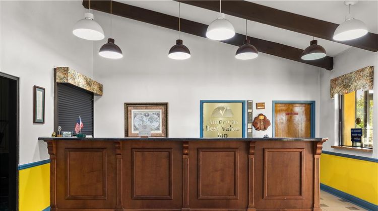 Americas Best Value Inn & Suites Lobby