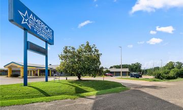 Americas Best Value Inn & Suites