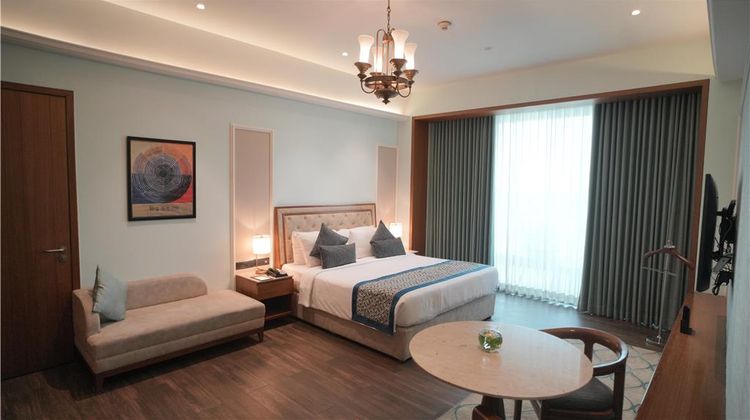 GIFT City Club, Radisson Individuals Suite