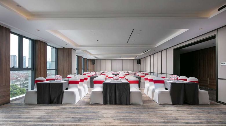 <b>Ramada by Wyndham Changsha West Meeting</b>. Images powered by <a href="https://iceportal.shijigroup.com/" title="IcePortal" target="_blank">IcePortal</a>.