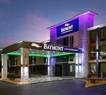 Baymont by Wyndham East Ridge Rd Exterior