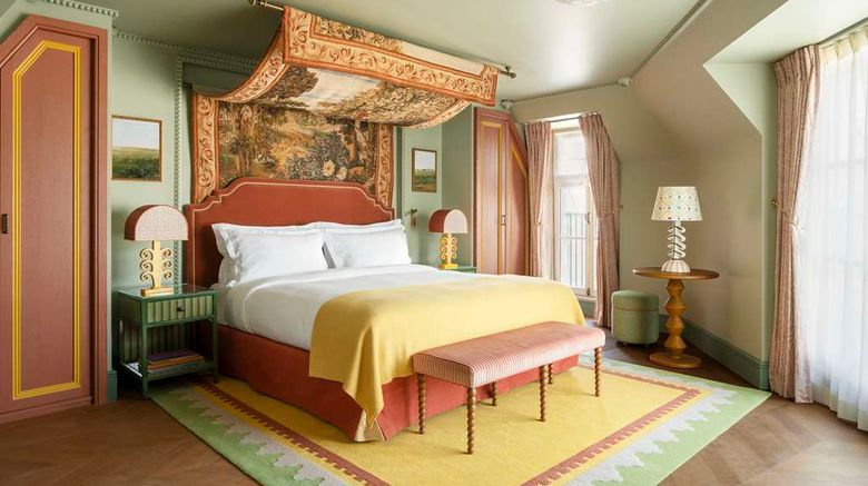 <b>Le Grand Mazarin Suite</b>. Images powered by <a href="https://iceportal.shijigroup.com/" title="IcePortal" target="_blank">IcePortal</a>.