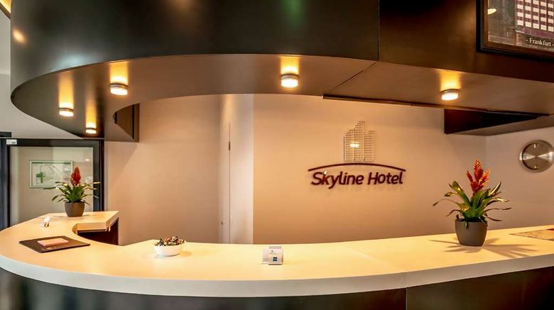<b>Skyline Hotel Lobby</b>. Images powered by <a href="https://iceportal.shijigroup.com/" title="IcePortal" target="_blank">IcePortal</a>.