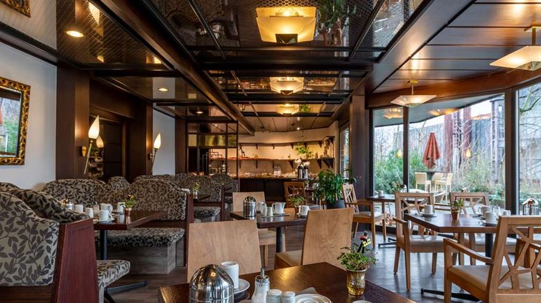 <b>TRIP INN Hotel Klee am Park Restaurant</b>. Images powered by <a href="https://iceportal.shijigroup.com/" title="IcePortal" target="_blank">IcePortal</a>.