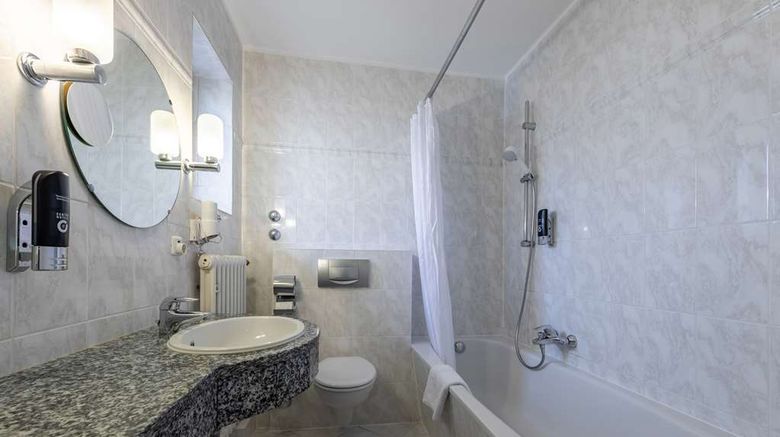 <b>TRIP INN Hotel Klee am Park Room</b>. Images powered by <a href="https://iceportal.shijigroup.com/" title="IcePortal" target="_blank">IcePortal</a>.