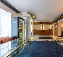 Centro Hotel Esplanade Lobby