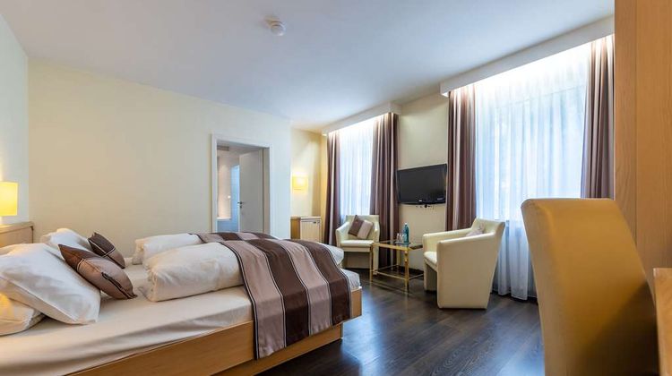 Centro Hotel Esplanade Room