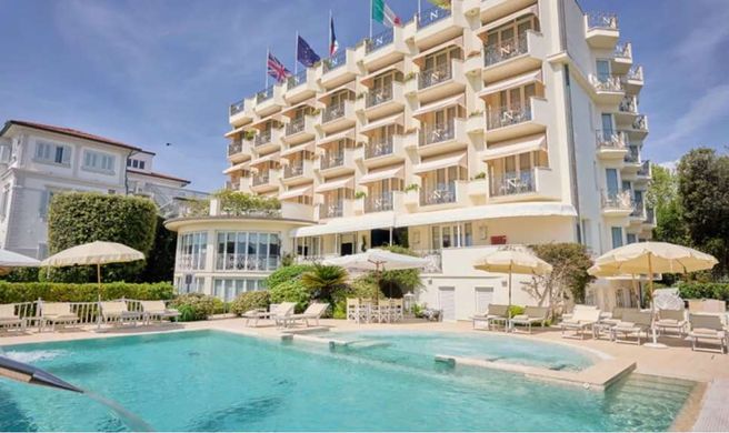 Hotel Il Negresco Exterior