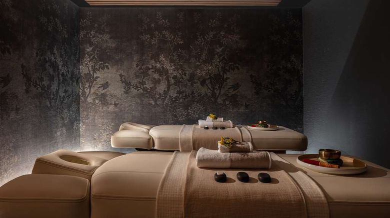 <b>Anantara Plaza Nice Hotel Spa</b>. Images powered by <a href="https://iceportal.shijigroup.com/" title="IcePortal" target="_blank">IcePortal</a>.