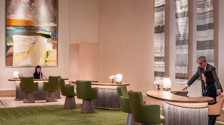 <b>Anantara Plaza Nice Hotel Lobby</b>. Images powered by <a href="https://iceportal.shijigroup.com/" title="IcePortal" target="_blank">IcePortal</a>.