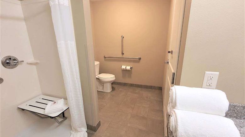 <b>AmeriVu Inn & Suites-Chisago City Room</b>. Images powered by <a href="https://iceportal.shijigroup.com/" title="IcePortal" target="_blank">IcePortal</a>.