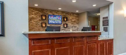 AmeriVu Inn & Suites-Chisago City Lobby