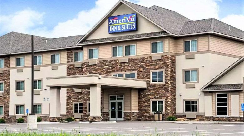 AmeriVu Inn  and  Suites-Chisago City Exterior. Images powered by <a href="https://iceportal.shijigroup.com" target="_blank" rel="noopener">Ice Portal</a>.