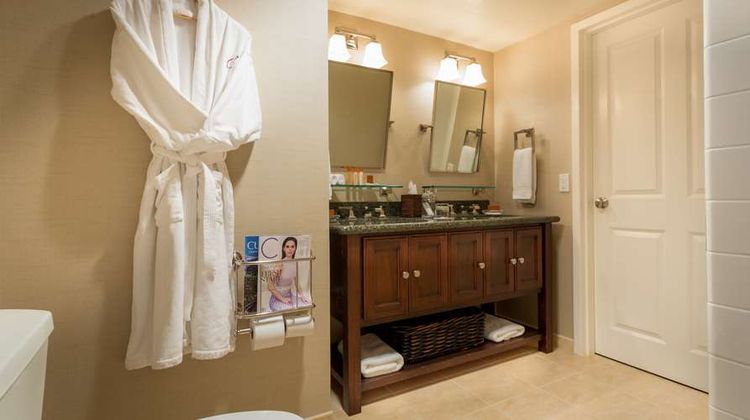 Cupertino Inn Room